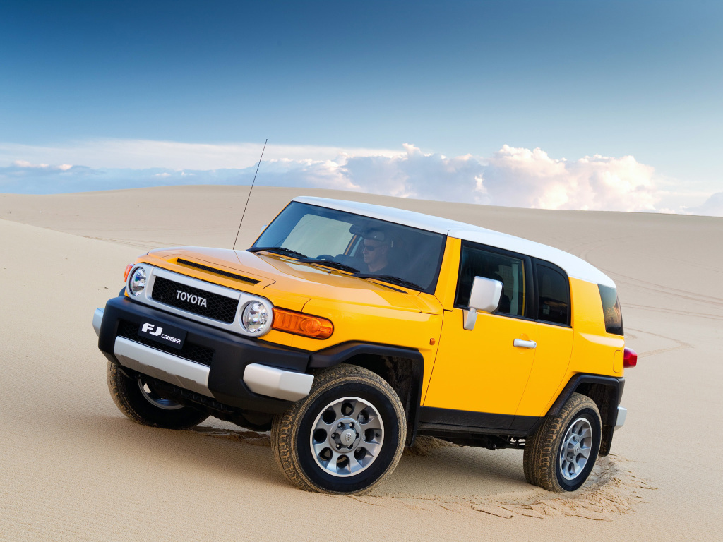 Toyota FJ Cruiser Модельный ряд