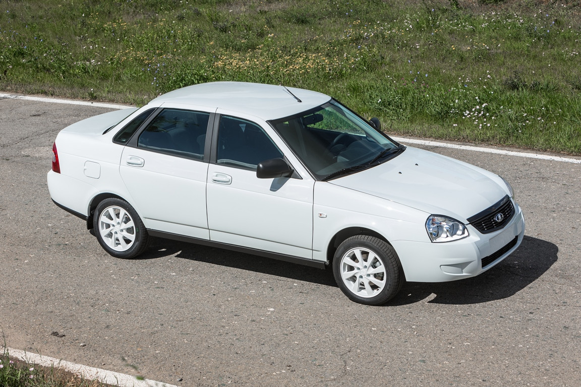 White edition. Приора White Edition 2017. Lada Priora White Edition. Приора 2 White Edition. Лада Приора седан White Edition.