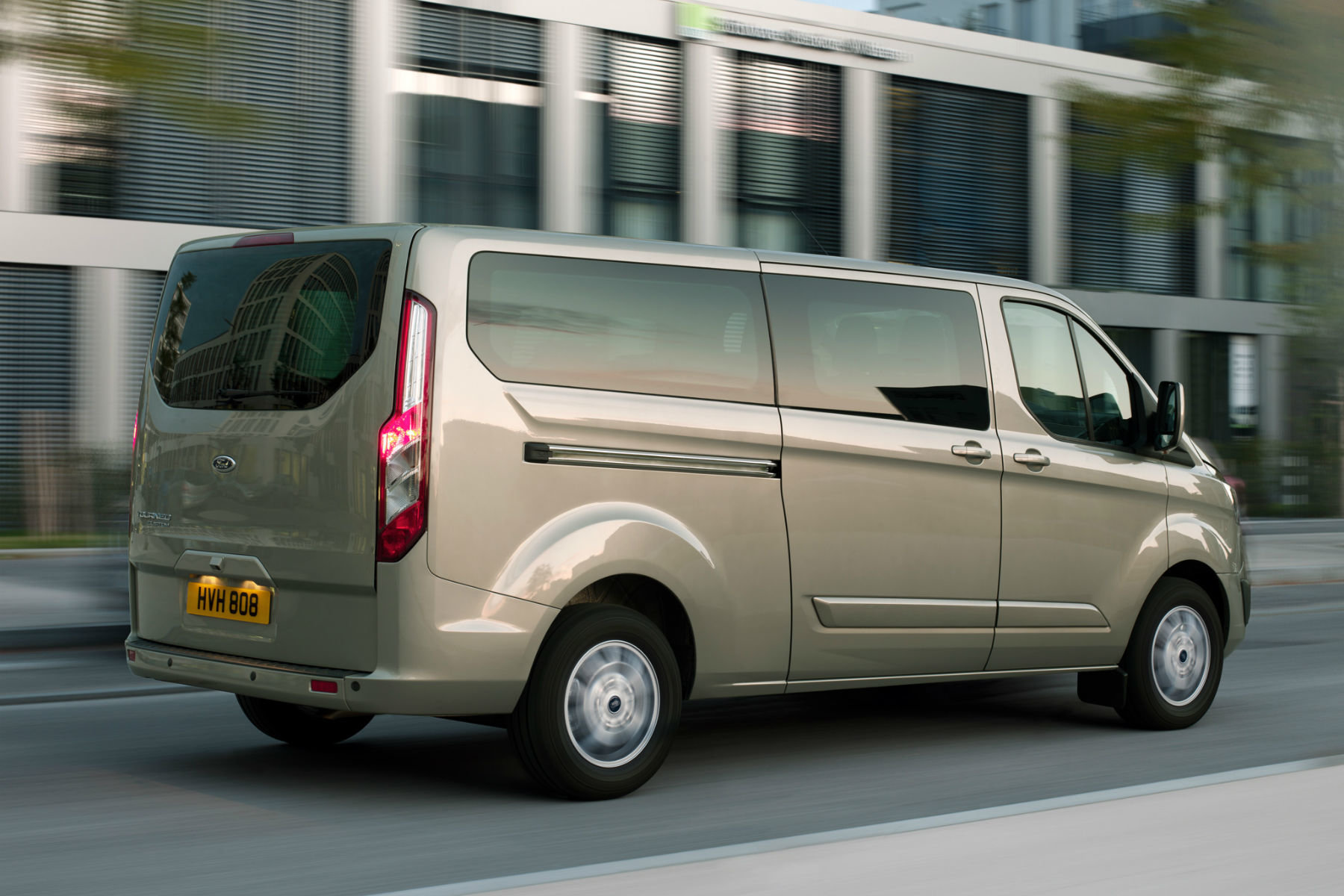 Ford Tourneo Custom 2013