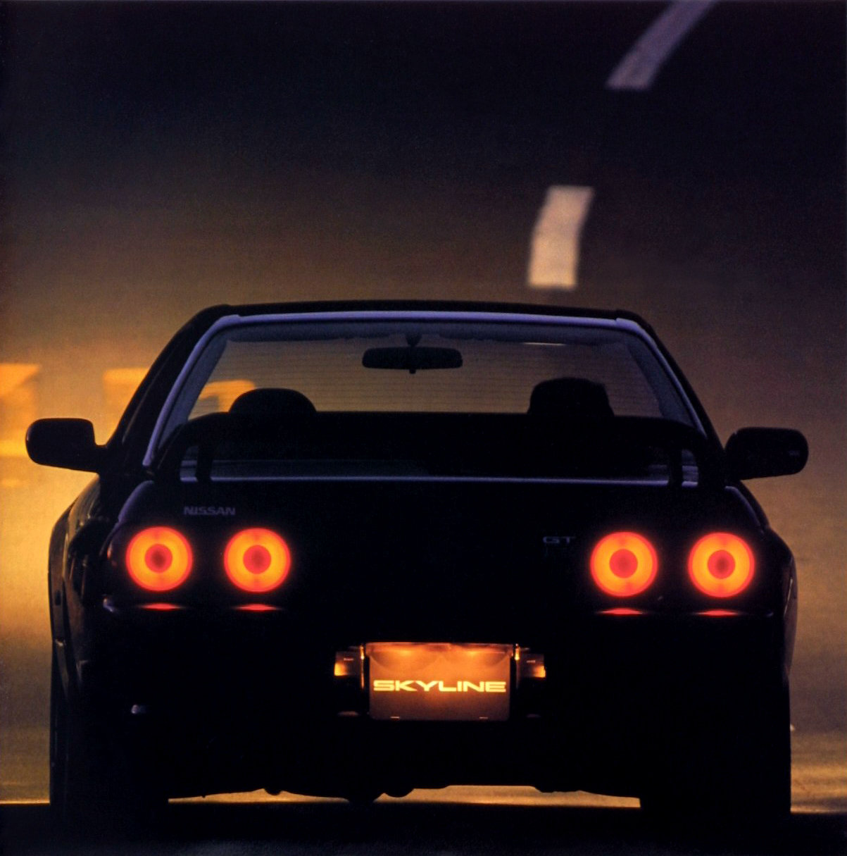 Nissan Skyline r32 Night